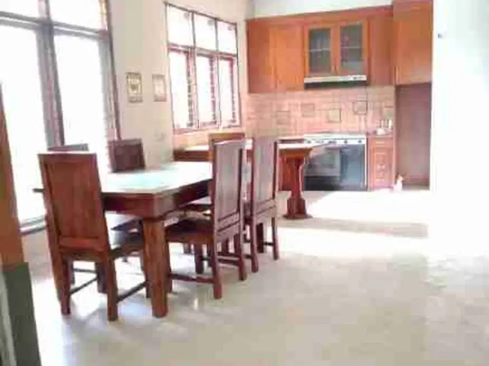 Dijual Rumah Luas Sayap Setrasari Bandung LT 489 SHM Harga 5,5 M