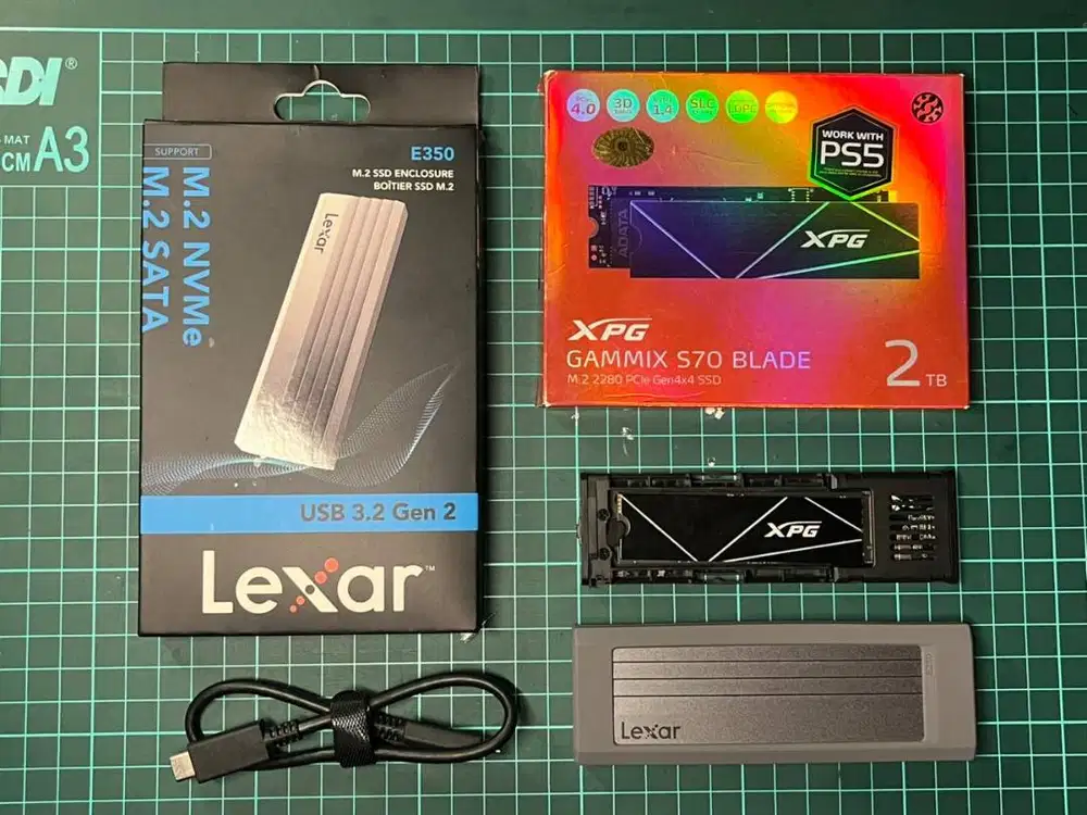 XPG GAMMIX S70 BLADE 2TB NVMe SSD + Lexar E350 M.2 SSD Enclosure