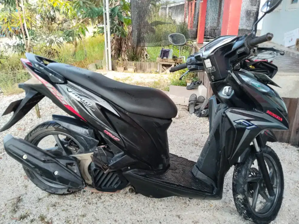 Vario 125 CBS idling stop