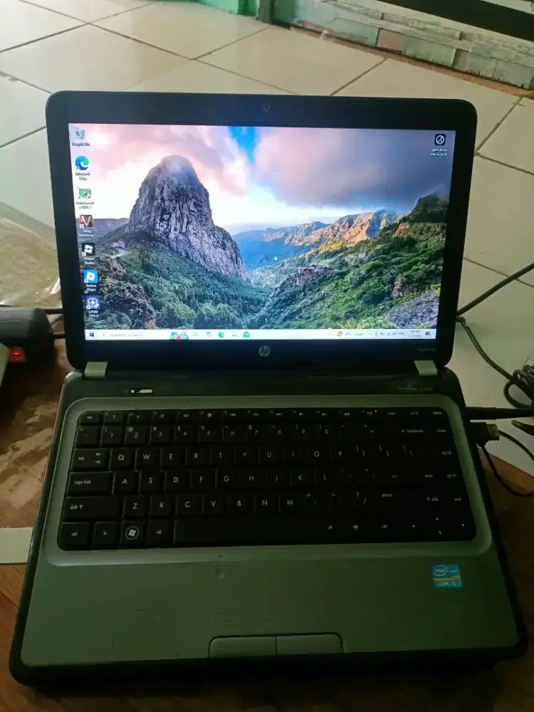 Leptop pavilion G4