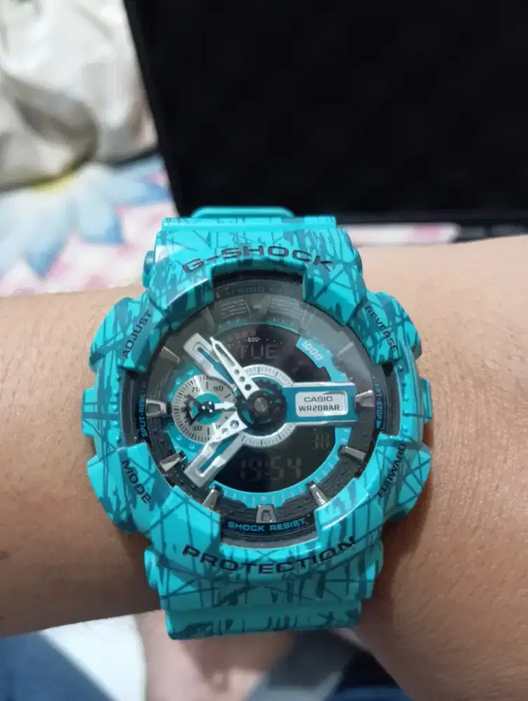Casio Gshock GA 110 SL