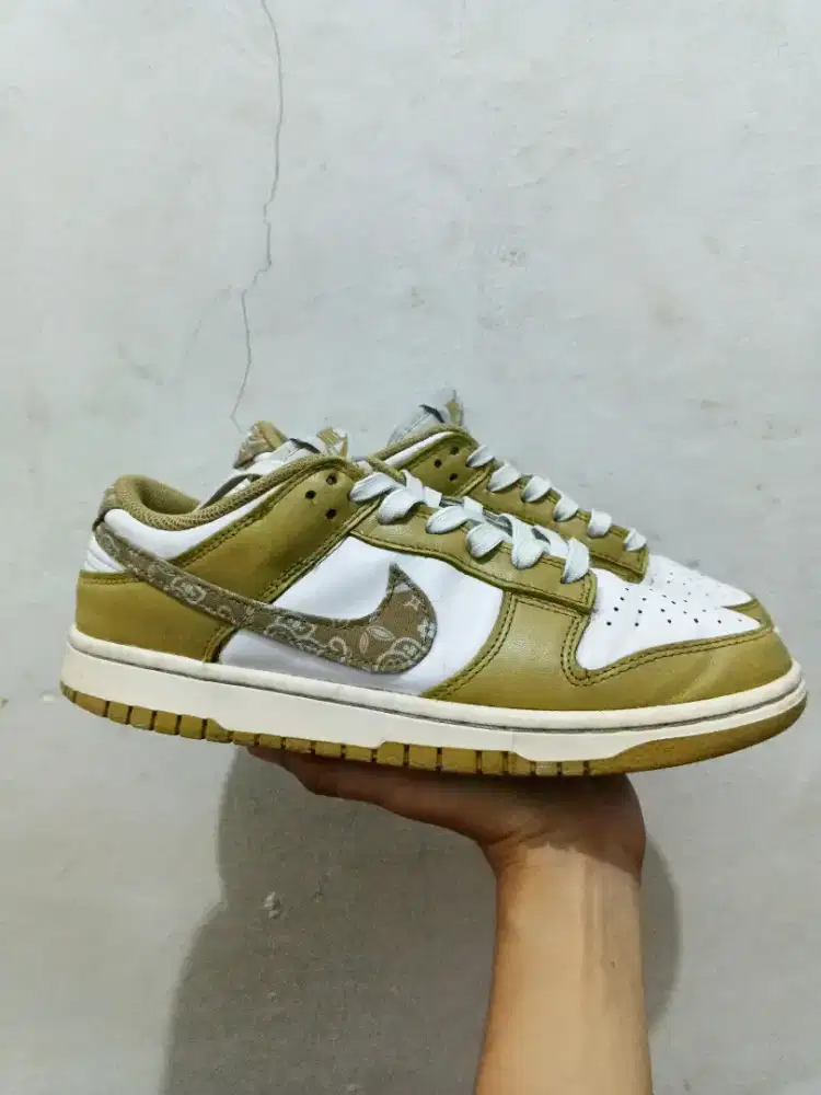 Nike dunk barley paisley