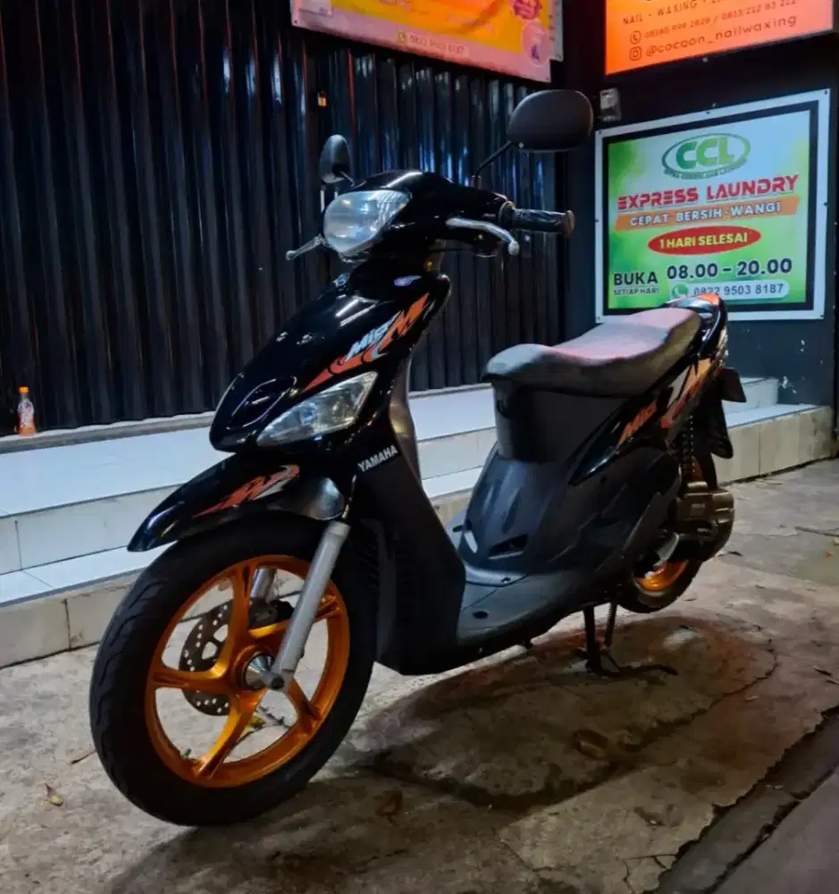 Dijual Mio sporty tahun 2008 warna Hitam