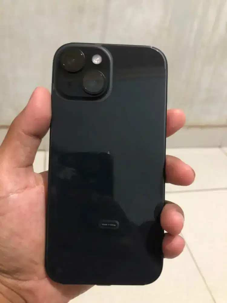 iPhone 15 128 GB iBox