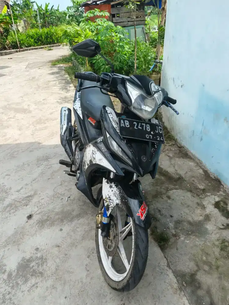 Jupiter MX kopling THN 2014 plat AB Bantul