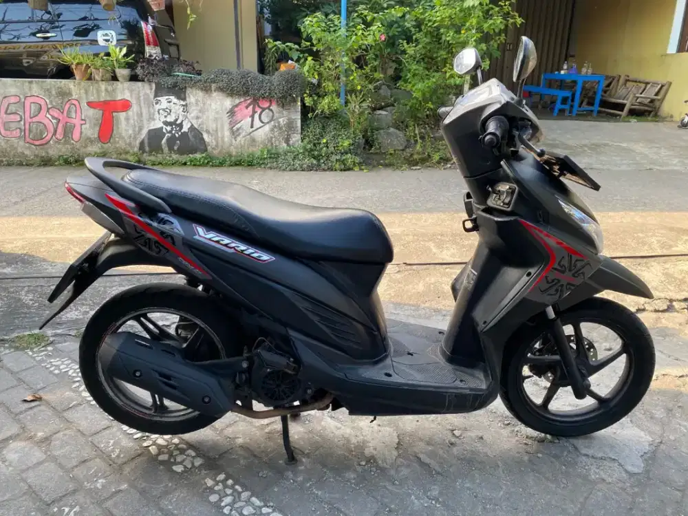 Honda Vario esp stater halus THN 2018 plat B Jakarta