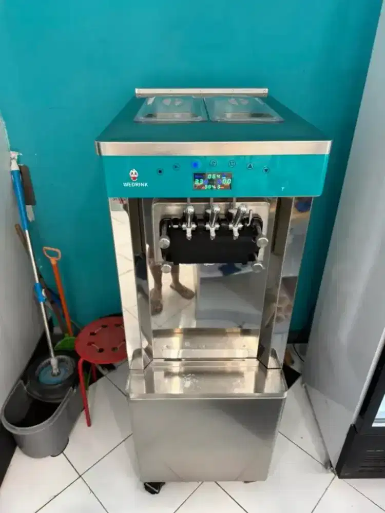 Mesin ice cream Wedrink