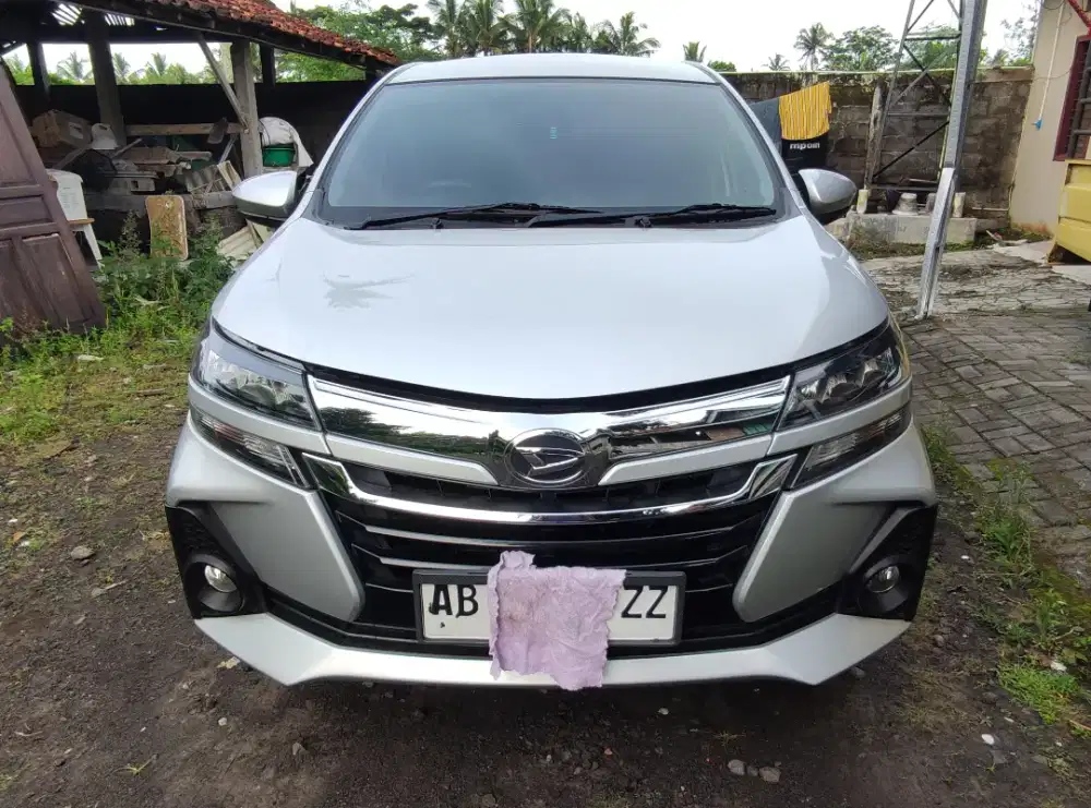Daihatsu Xenia 1.3 R AT Silver