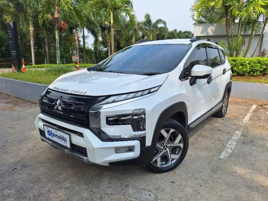 LOW DP Mitsubishi Xpander 1.5 Cross Premium Package Bensin-AT 2023 6ZC
