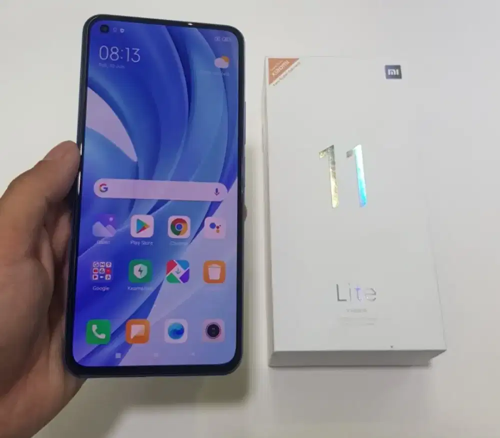 XIAOMI MI 11 LITE RAM 8/128 FULLSET ISTIMEWA