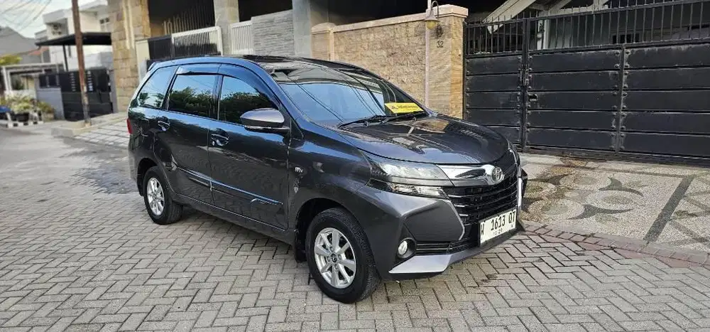 Avanza G manual th 2010 ,Grey Met ,tgn 1 Low Km 100rb, original