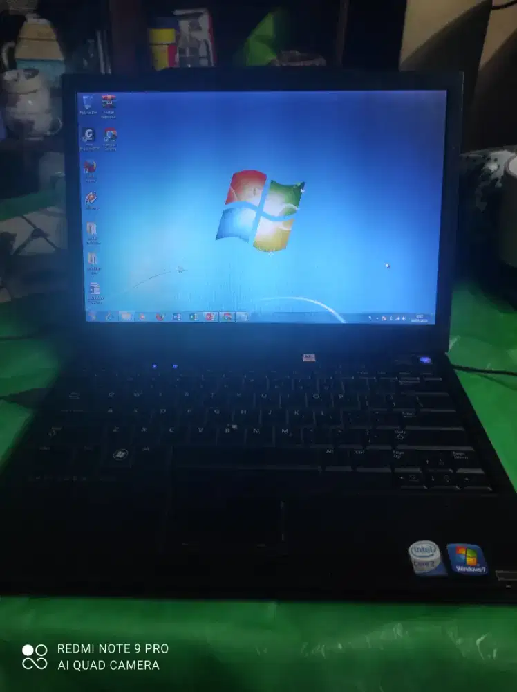 Laptop DELL core2 duo 12 Ram 4gb HDD 500gb
