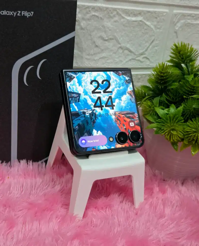Samsung Z Flip 7 512Gb Hitam Istimewa