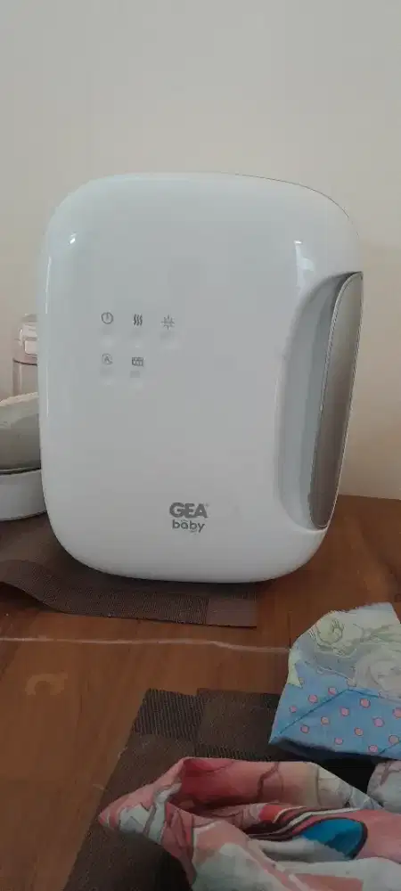 UV sterizer / alat steril botol bayi UV / Gea baby UV sterilizer