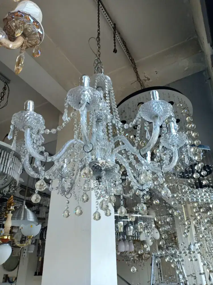 LAMPU HIAS GANTUNG CRYSTAL