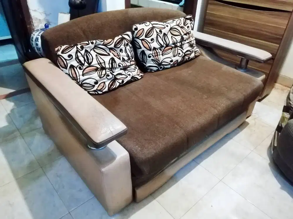 Sofa Bed Lipat Dorong Besar