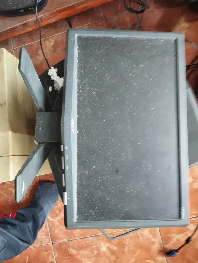 Saya mau jual beberapa barang elektronik bekas, Borongan