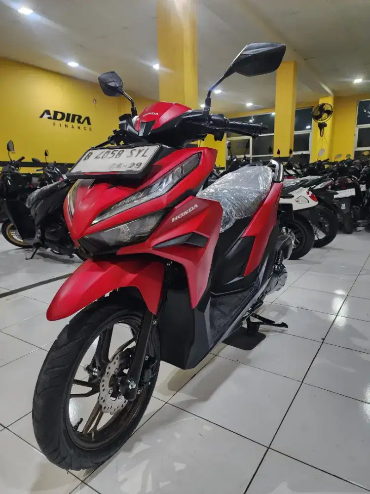 VARIO 125 CBS ISS TAHUN 2024,GEN 2,SMART KEY