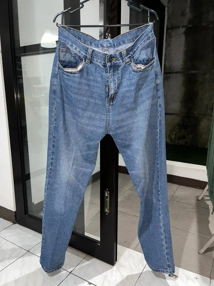 Celana Merk Livehaf Spray Denim Jeans Mid Blue
