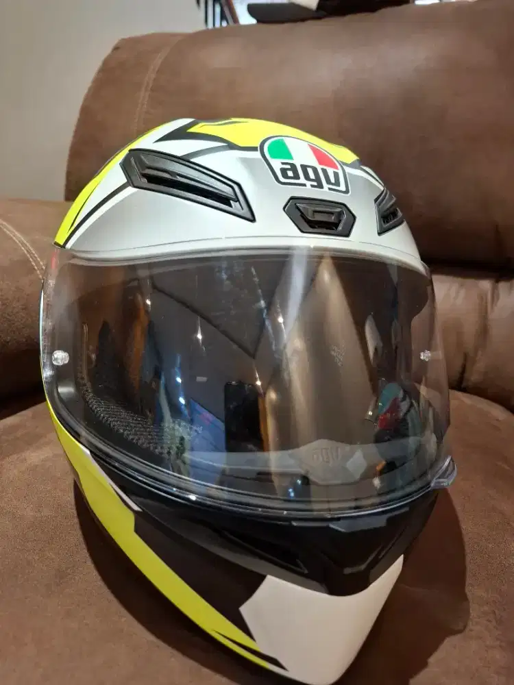 Helm full face AGV size L