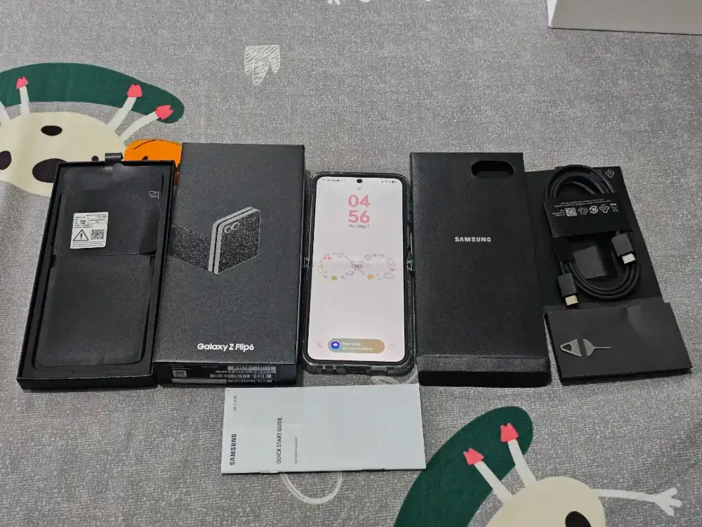 WTS Samsung Z Flip 6 Like New