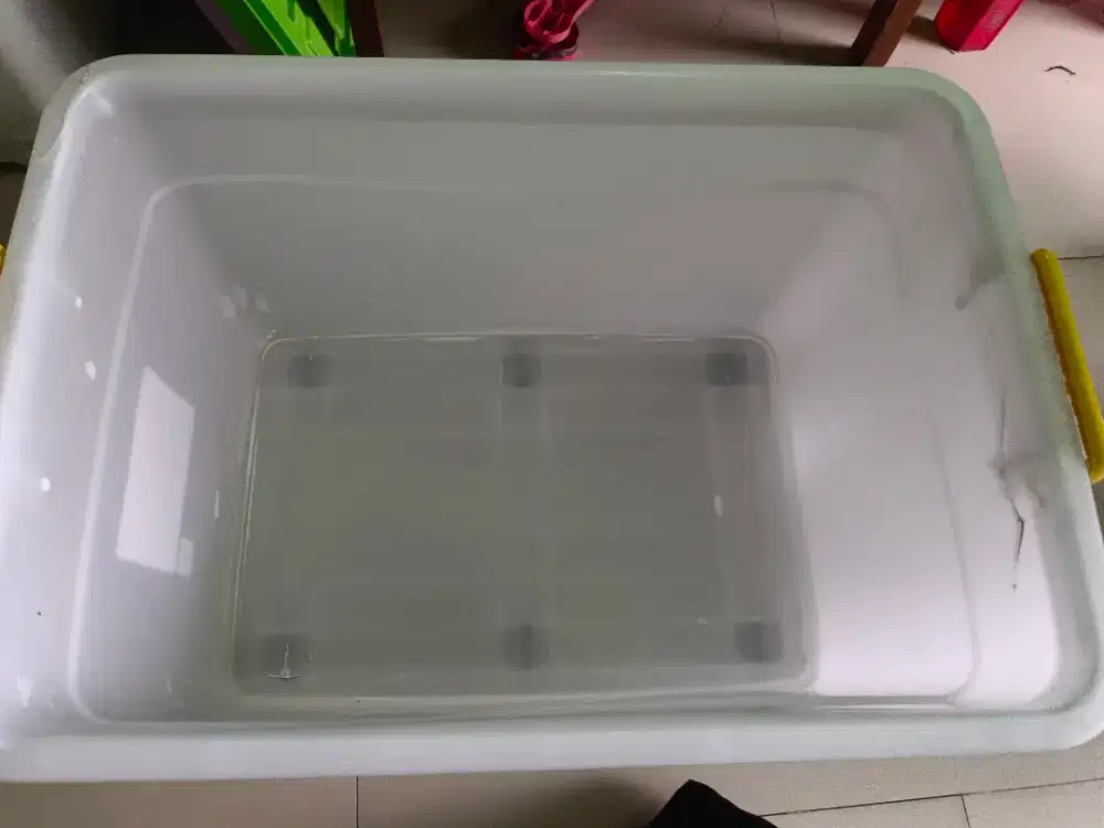 Container box 100L