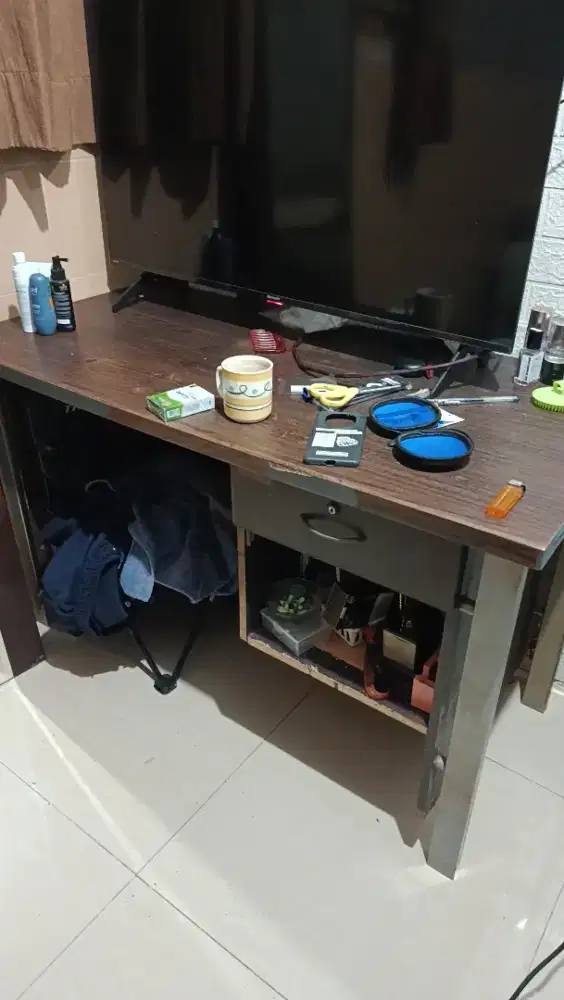 Meja Belajar Kaki besi