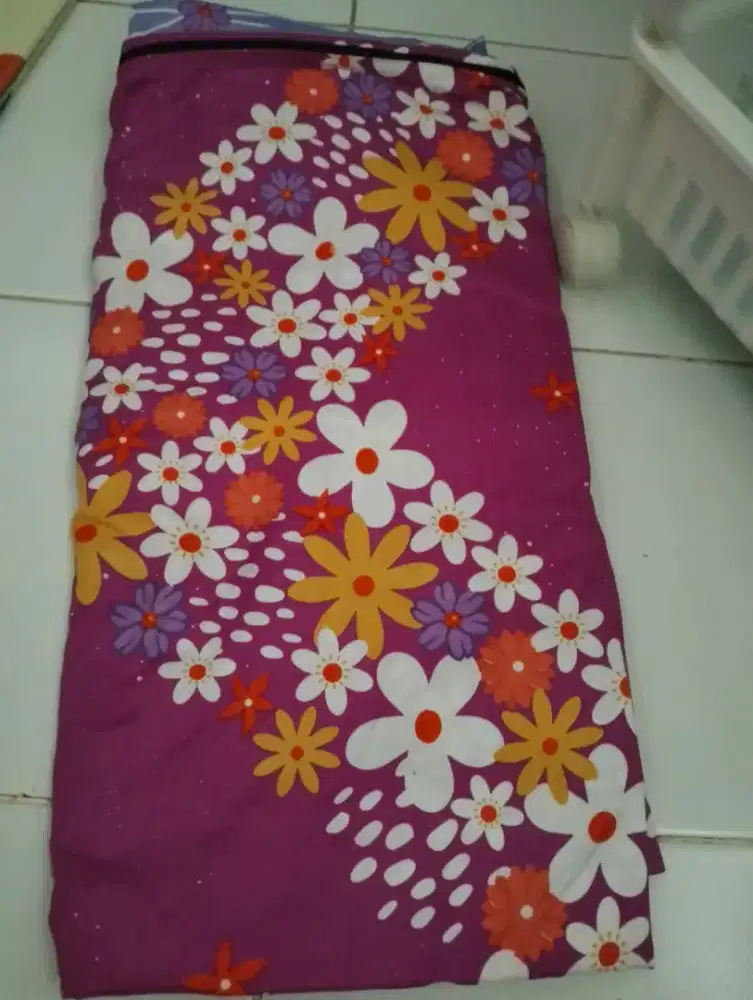 Sprei resleting kasur ukuran 90x200