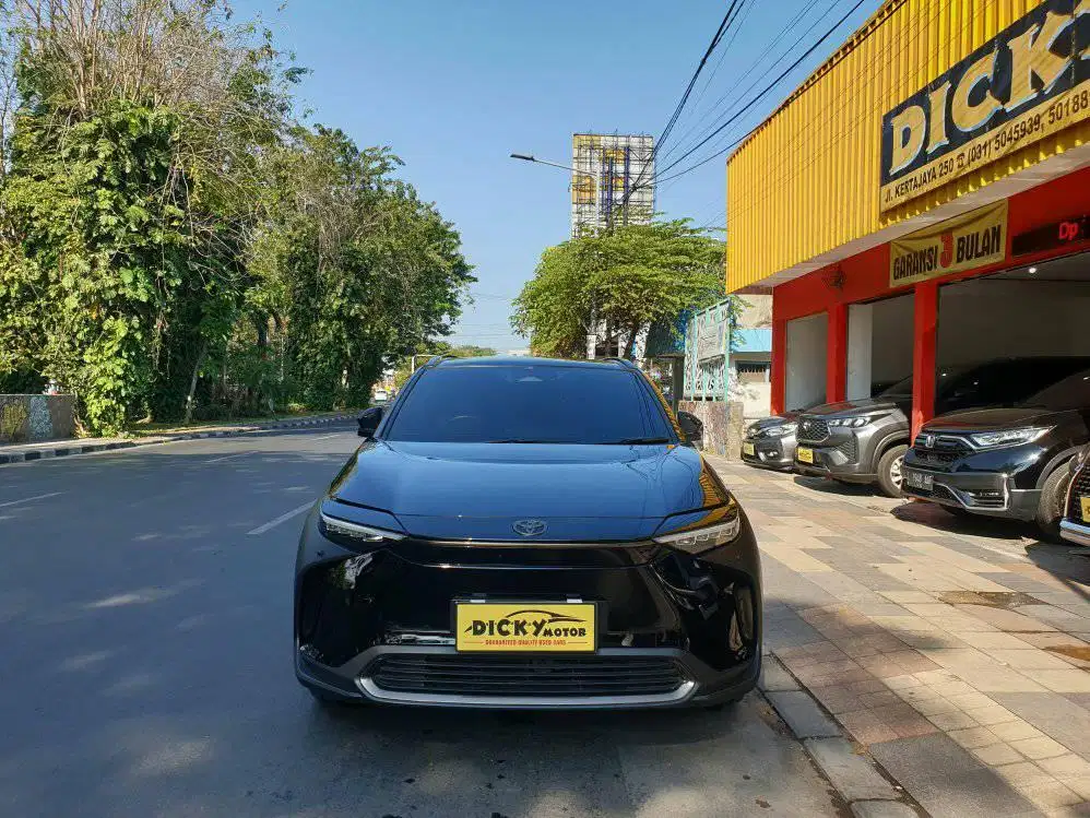 bz4x 2023 ev mobil listrik
