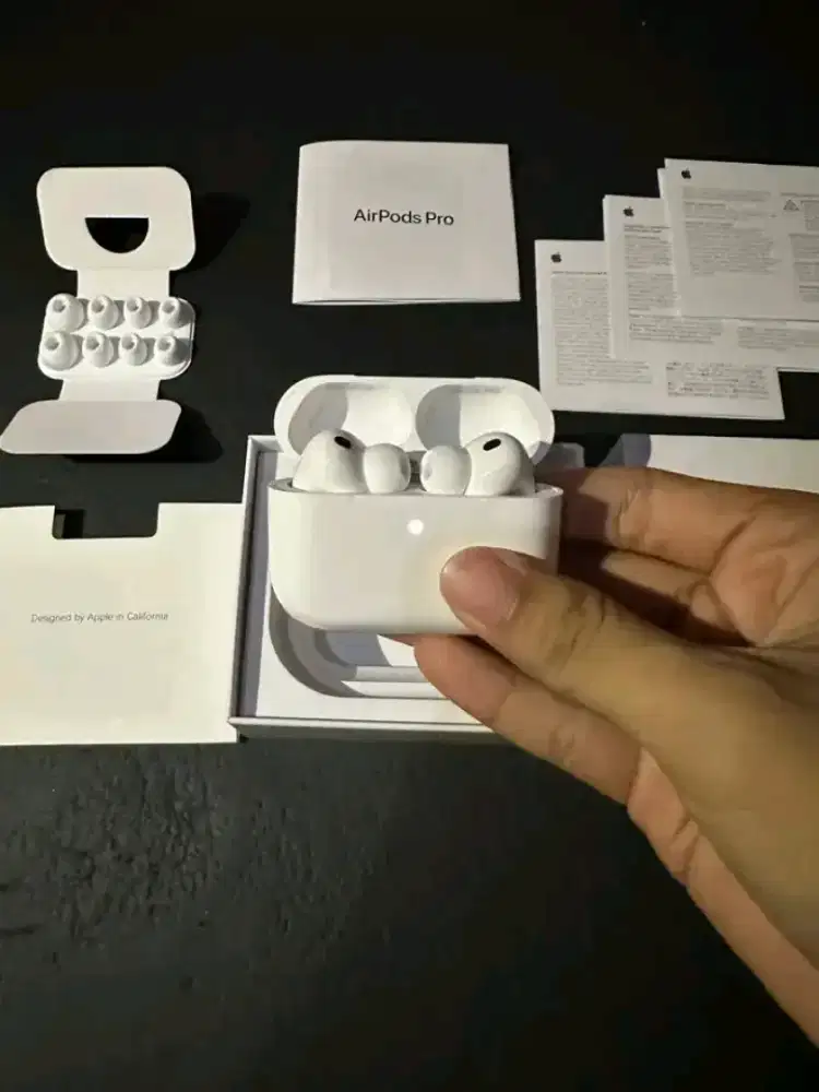airpods gen3 pro used like new