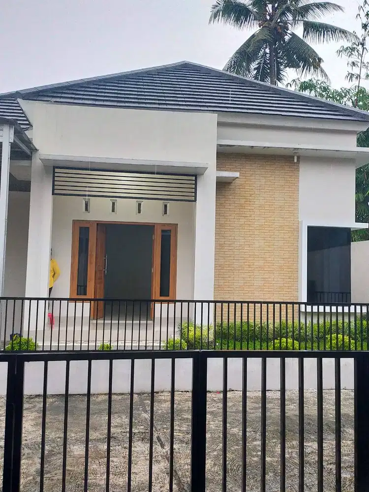 DIJUAL RUMAH DEKAT UII PAKEM SLEMAN JOGJAKARTA