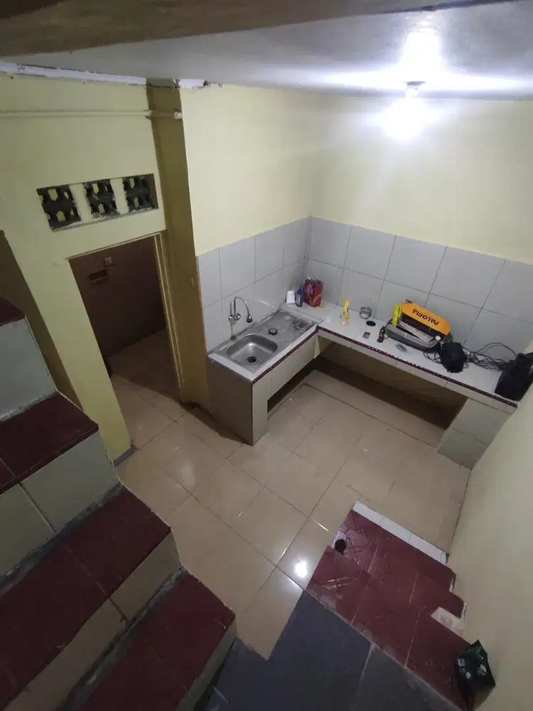 Dijual Rumah 2 Lantai Strategis di Kunciran Tangerang