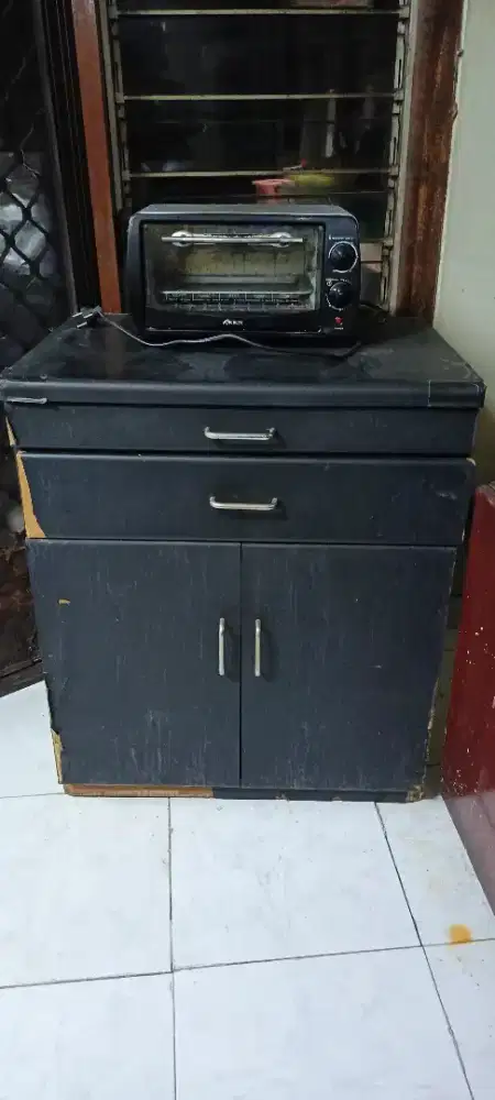 MEJA KAYU PERLENGKAPAN DAPUR