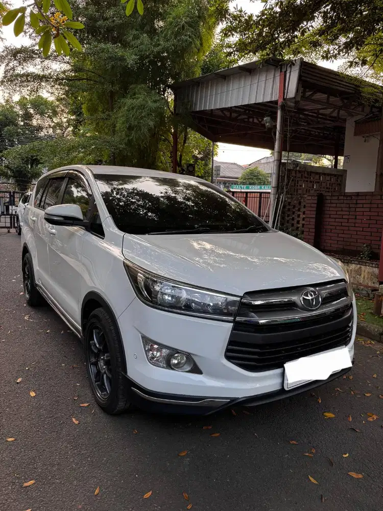 Jual Mobil Innova Reborn V 2016