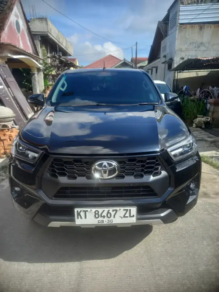 Toyota Hilux V Turbo 2.4 cc