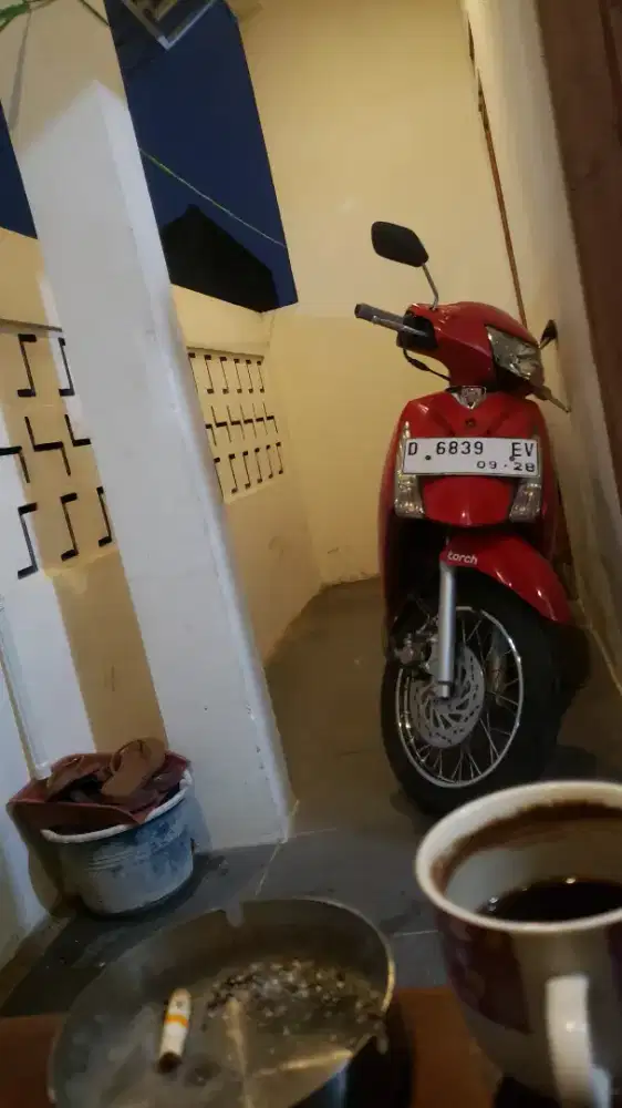 Hoyong aya angsulan tinu motor danes