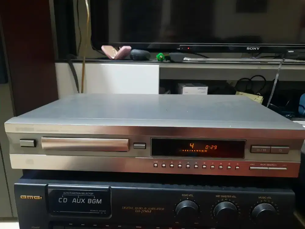 CD Player Yamaha CDX-396
