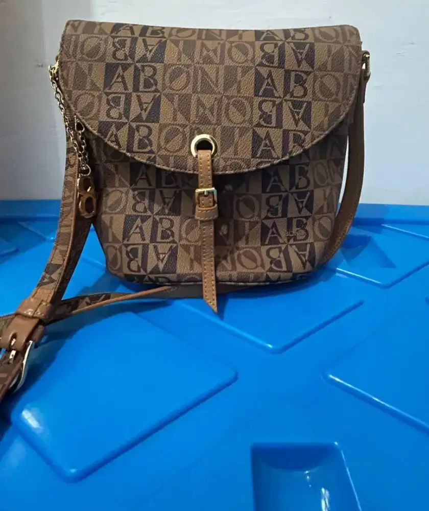 tas bonia model envelope