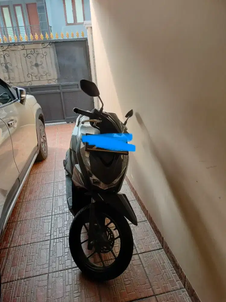 Di jual motor Honda beat
