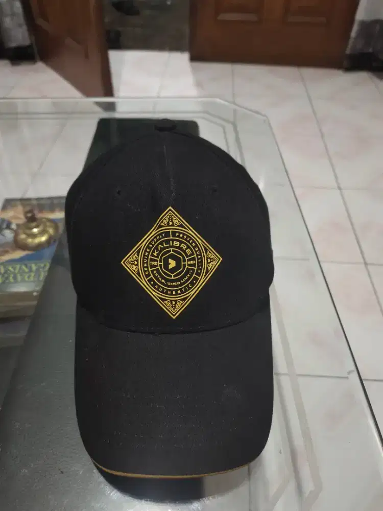 Topi Kalibre mulus
