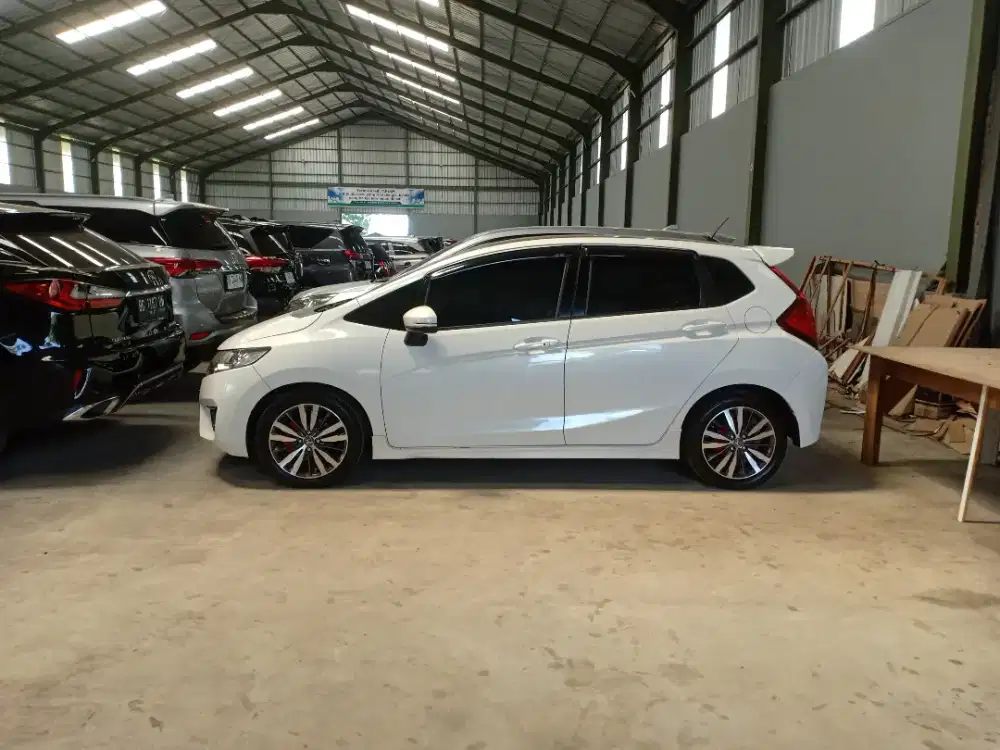 Jual cepat Honda Jazz 2016