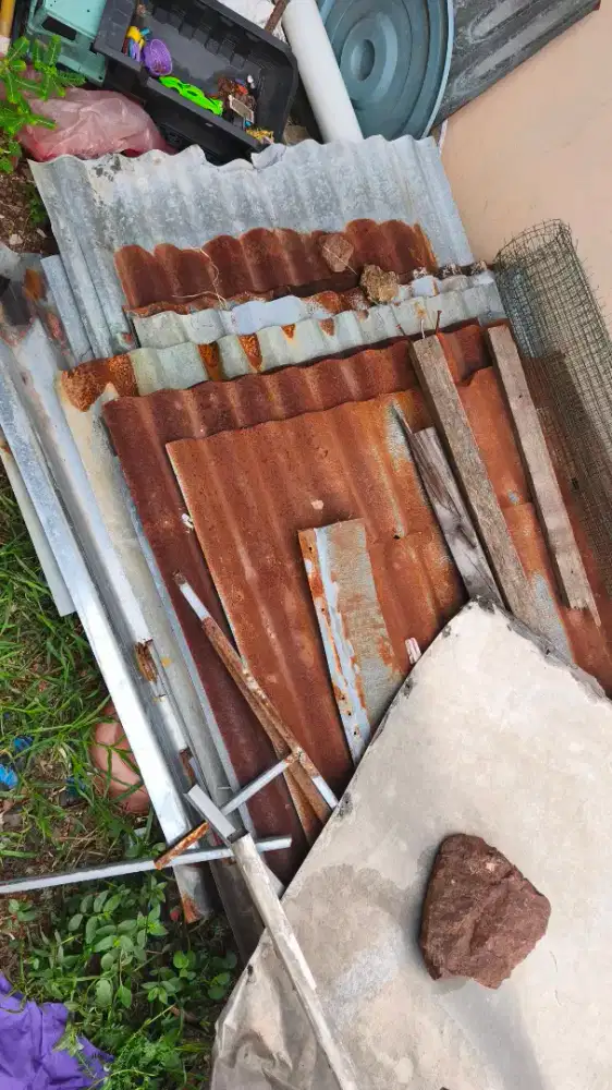 Dijual Seng 6 kaki