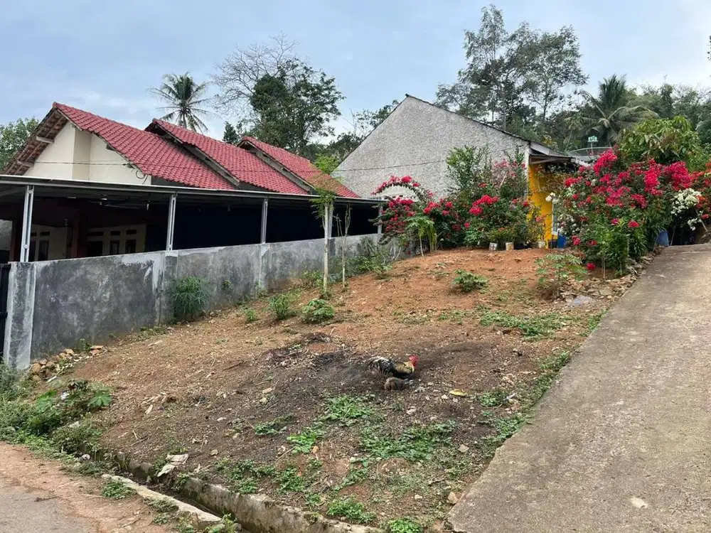 JUAL CEPAT TANAH DEKAT DEPAN SEKOLAH LUAS TANAH 135 M2