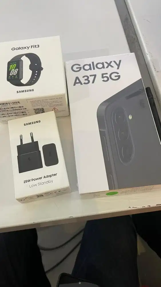 Promo Samsung A37 5G get Fit3 & TA25W