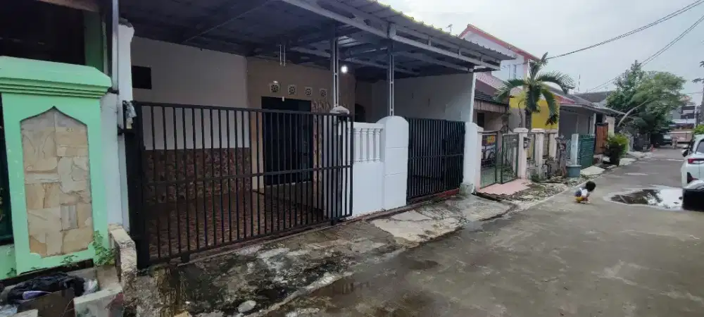 Di jual rumah di dalam perumahan pondok Sukatani permai lt90 surat shm