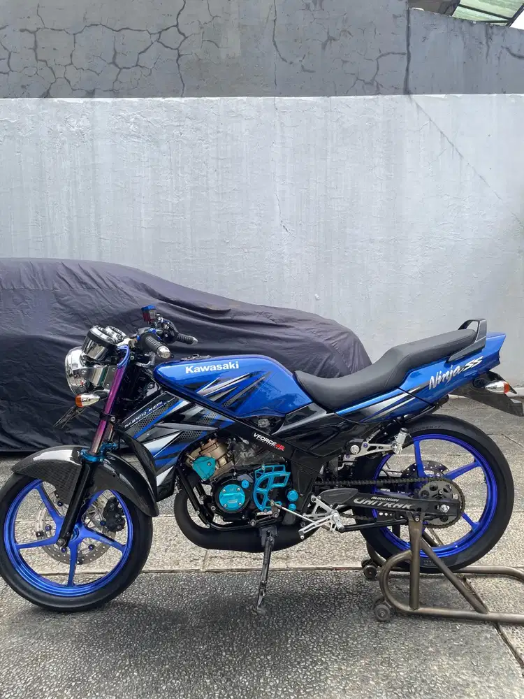 Ninja R 2011 albino Convert SS biru