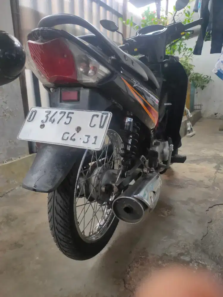 Jual santai karisma 2003