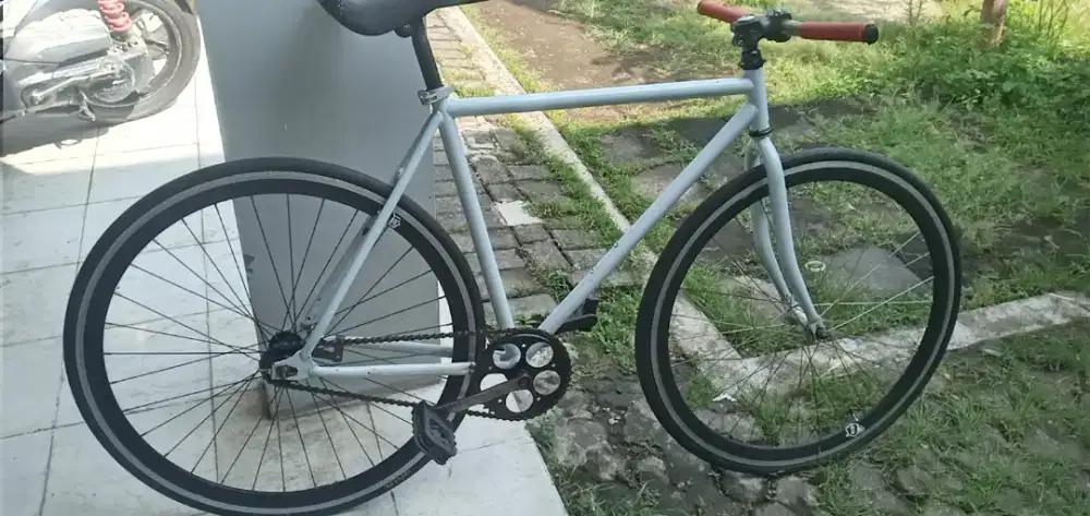Sepeda Fixie Torpedo 700x28