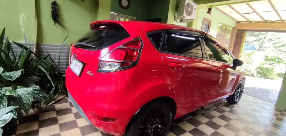 Ford Fiesta 2014 Bensin