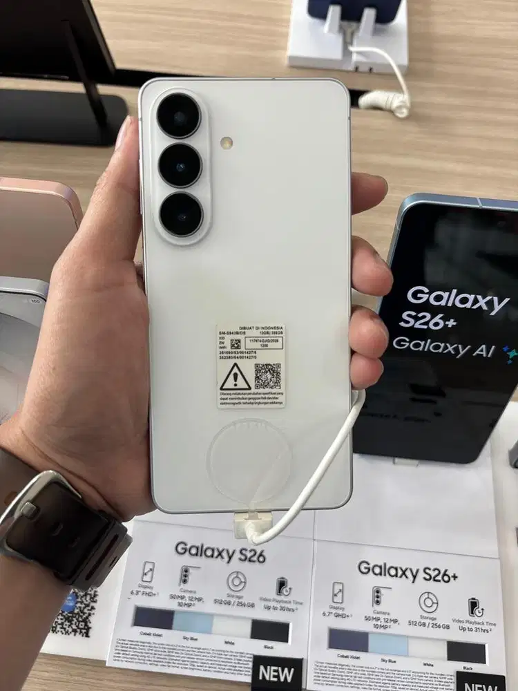 Kredit handphone samsung galaxy s26